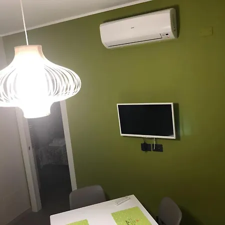 아파트 Corallo Neroo 밀라초