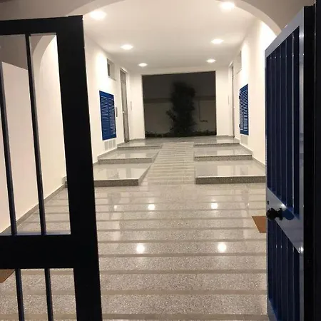 Corallo Neroo 아파트 *